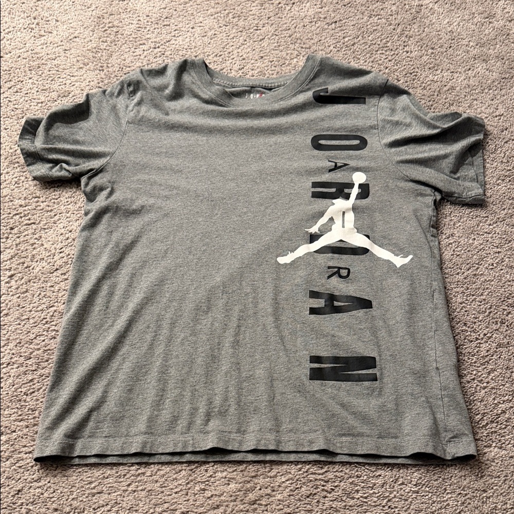 Jordan Gray T-Shirt with Vertical Logo